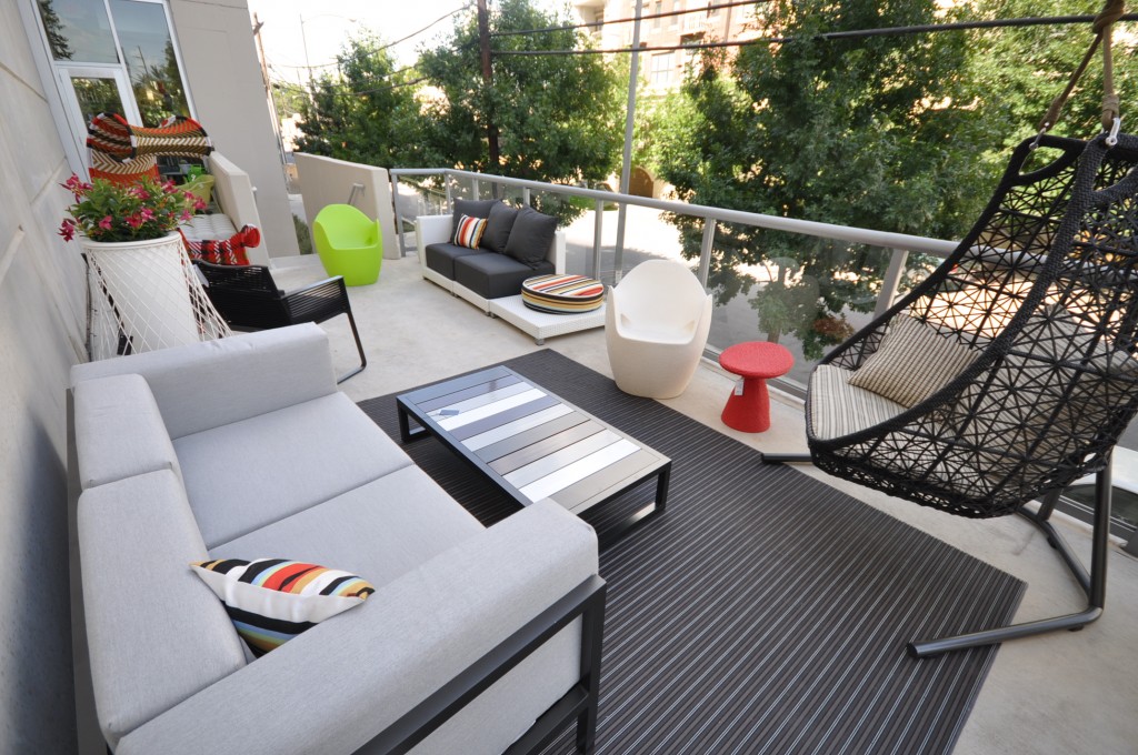 New Kettal Outdoor Display